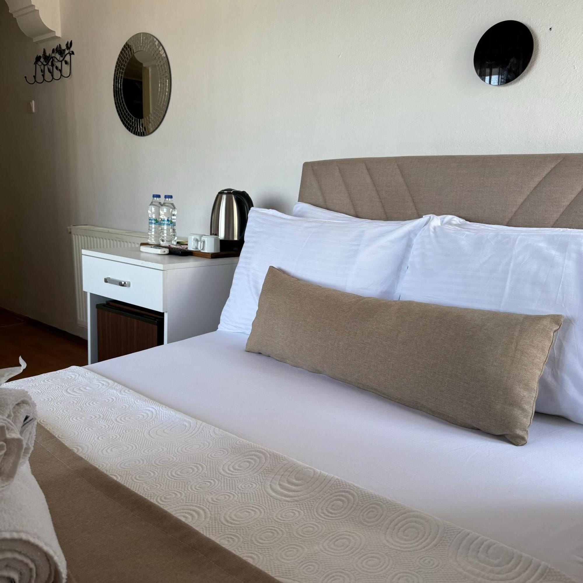 Soezer Otel Ayvalı Extérieur photo