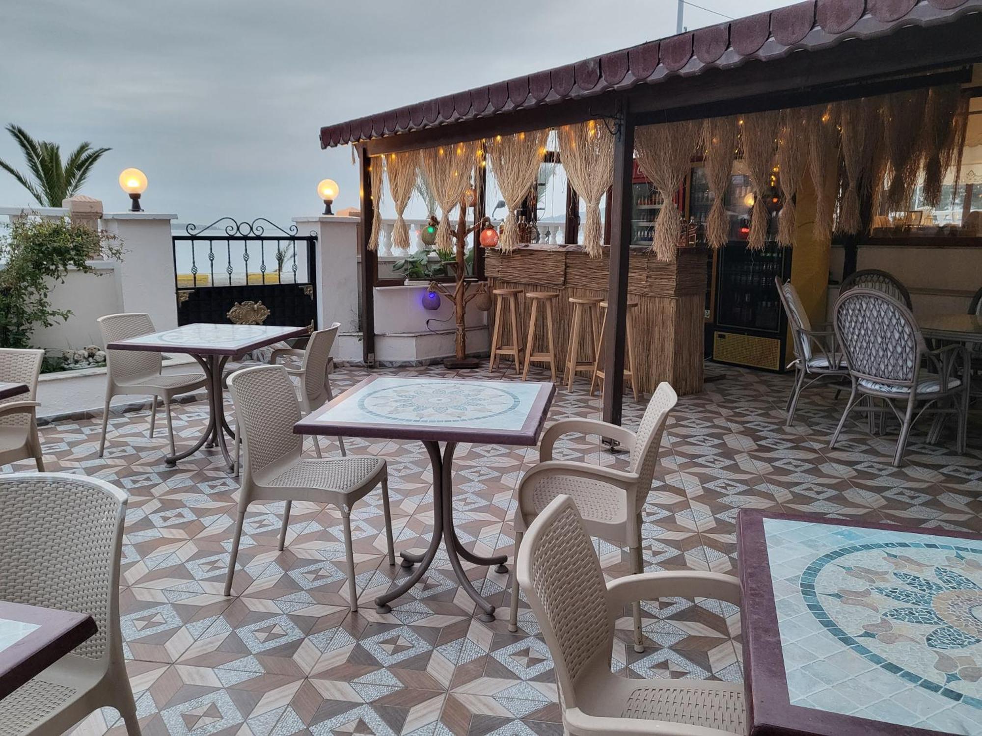 Soezer Otel Ayvalı Extérieur photo