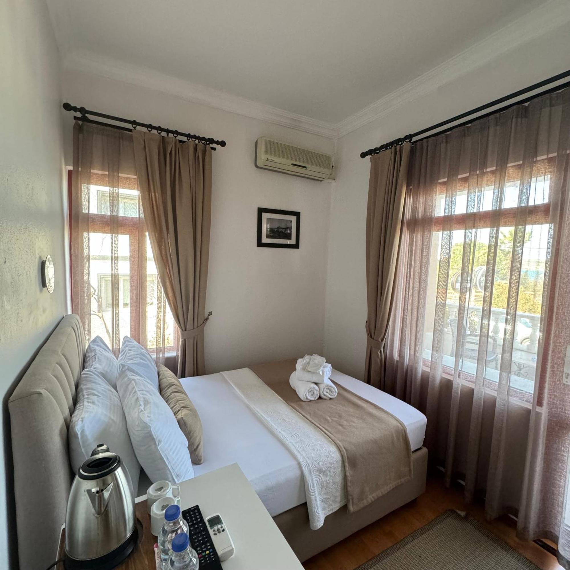 Soezer Otel Ayvalı Extérieur photo